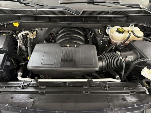 Used 2024 GMC Yukon Denali AWD/4WD image 28