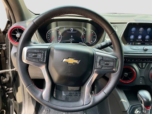 Used 2022 Chevrolet Blazer RS image 11