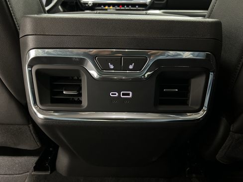 New 2026 GMC Sierra 1500 SLT image 20