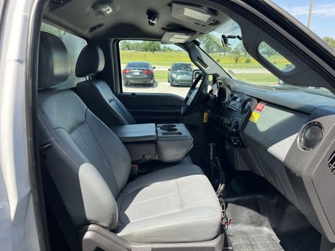 Used 2012 Ford F550 2WD Regular Cab Super Duty w/ Payload Upgrade Pkg image 9