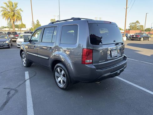 Used 2015 Honda Pilot Touring image 3
