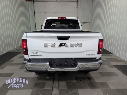 Used 2026 RAM 2500 Big Horn AWD/4WD image 4