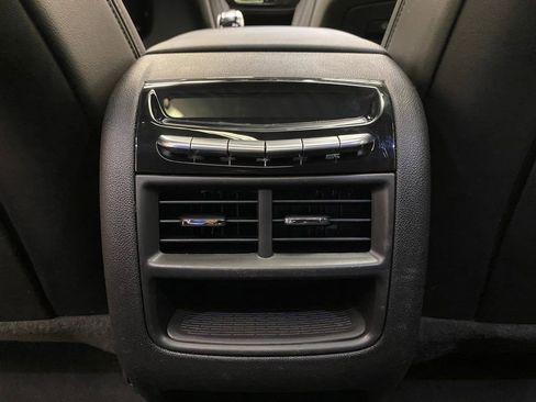 Used 2023 Cadillac XT5 Sportv image 17