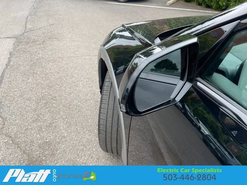 Used 2023 Hyundai Ioniq 5 Limited AWD/4WD image 20