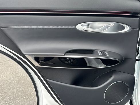 New 2026 Genesis GV70 2.5T AWD/4WD image 22