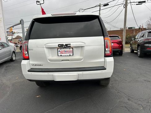 Used 2018 GMC Yukon SLT image 4