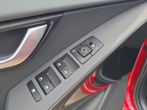 New 2026 Kia Niro Wind FWD image 19