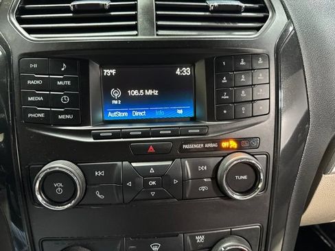Used 2018 Ford Explorer 4WD image 19