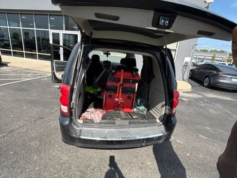 Used 2017 Dodge Grand Caravan SXT FWD image 20
