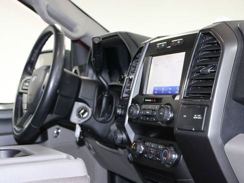 Used 2020 Ford F150 XLT w/ Equipment Group 302A Luxury image 31