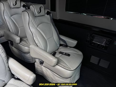 Used 2015 RAM ProMaster 2500 w/ Premium Appearance Group FWD image 30