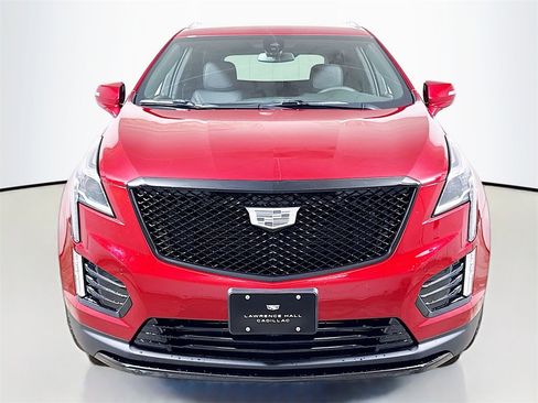 New 2026 Cadillac XT5 Luxury w/ LPO, ONYX Package image 2