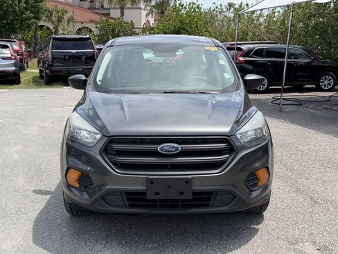 Used 2018 Ford Escape S FWD image 3
