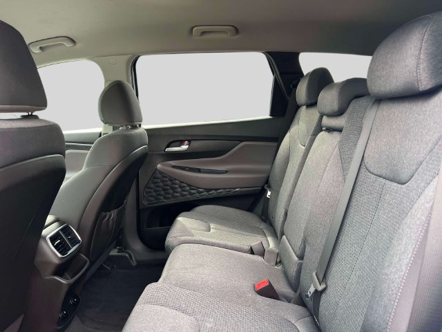 Used 2019 Hyundai Santa Fe SEL AWD/4WD image 17