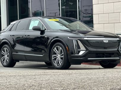 Used 2026 Cadillac Lyriq Luxury w/ LPO, Premium Carpet Package