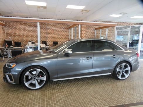 Used 2020 Audi S4 Premium w/ Convenience Package image 75