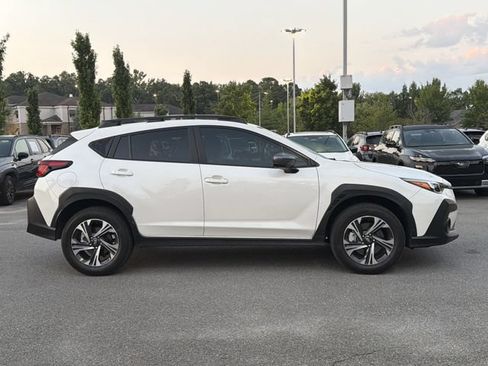 Used 2026 Subaru Crosstrek 2.5i Premium AWD/4WD image 2