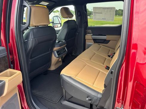 New 2026 Ford F350 Lariat w/ Lariat Ultimate Package AWD/4WD image 16