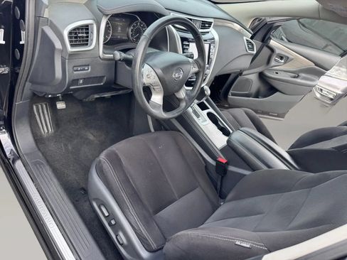 Used 2018 Nissan Murano SV AWD/4WD image 12