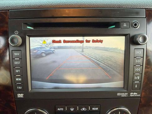 Used 2012 GMC Yukon Denali image 18