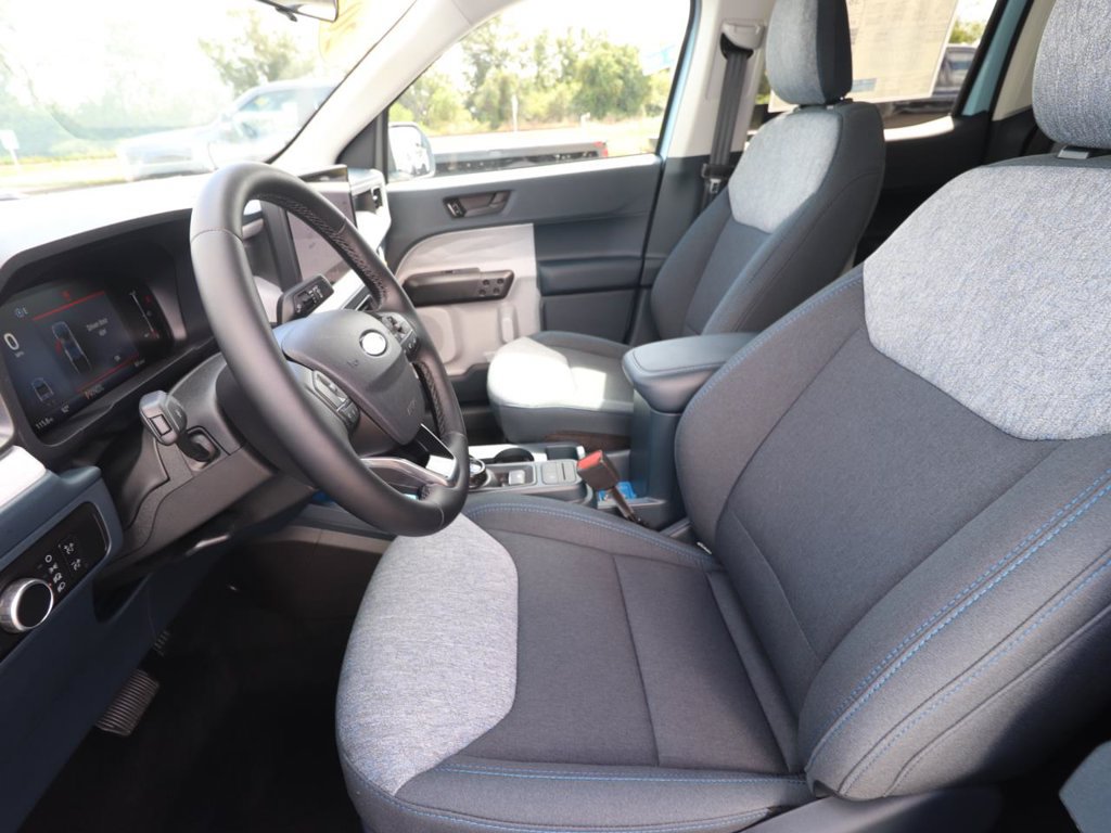 New 2026 Ford Maverick XLT w/ XLT Luxury Package FWD image 2