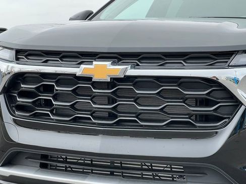 New 2026 Chevrolet Trax LT w/ Driver Confidence Package image 37