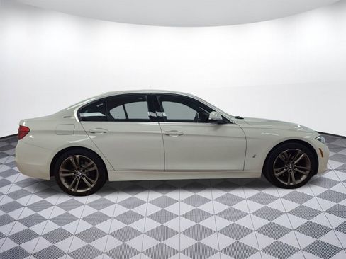 Used 2017 BMW 330e image 7