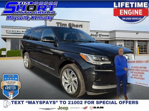 Used 2023 Lincoln Navigator Reserve image 1