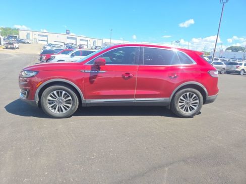 Used 2019 Lincoln Nautilus Select FWD image 5