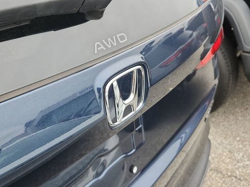 Used 2026 Honda CR-V Sport Touring image 4