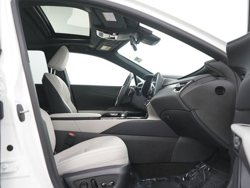 Used 2023 Lexus RX 350 Premium w/ Accessory Package AWD/4WD image 8