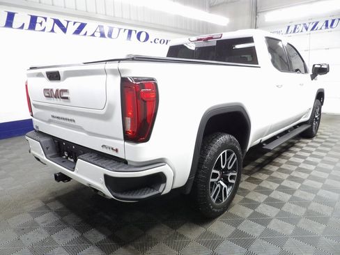 Used 2025 GMC Sierra 1500 AT4 w/ Technology Package image 4