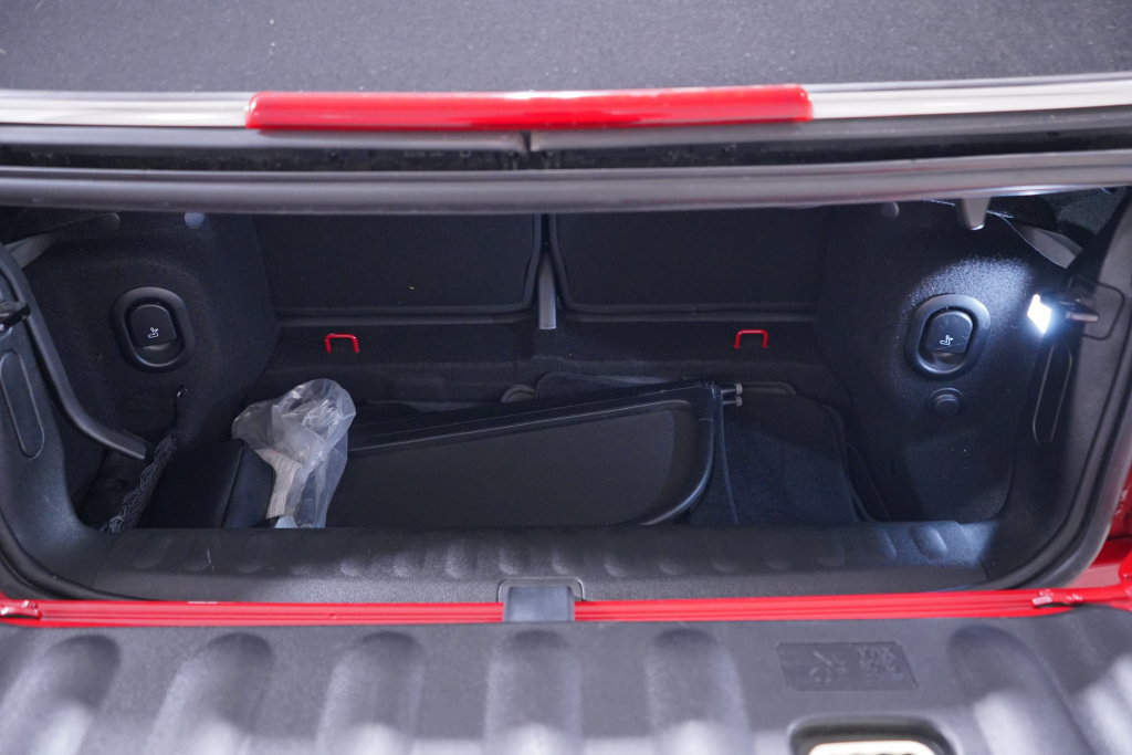 Used 2024 MINI Cooper S FWD image 23