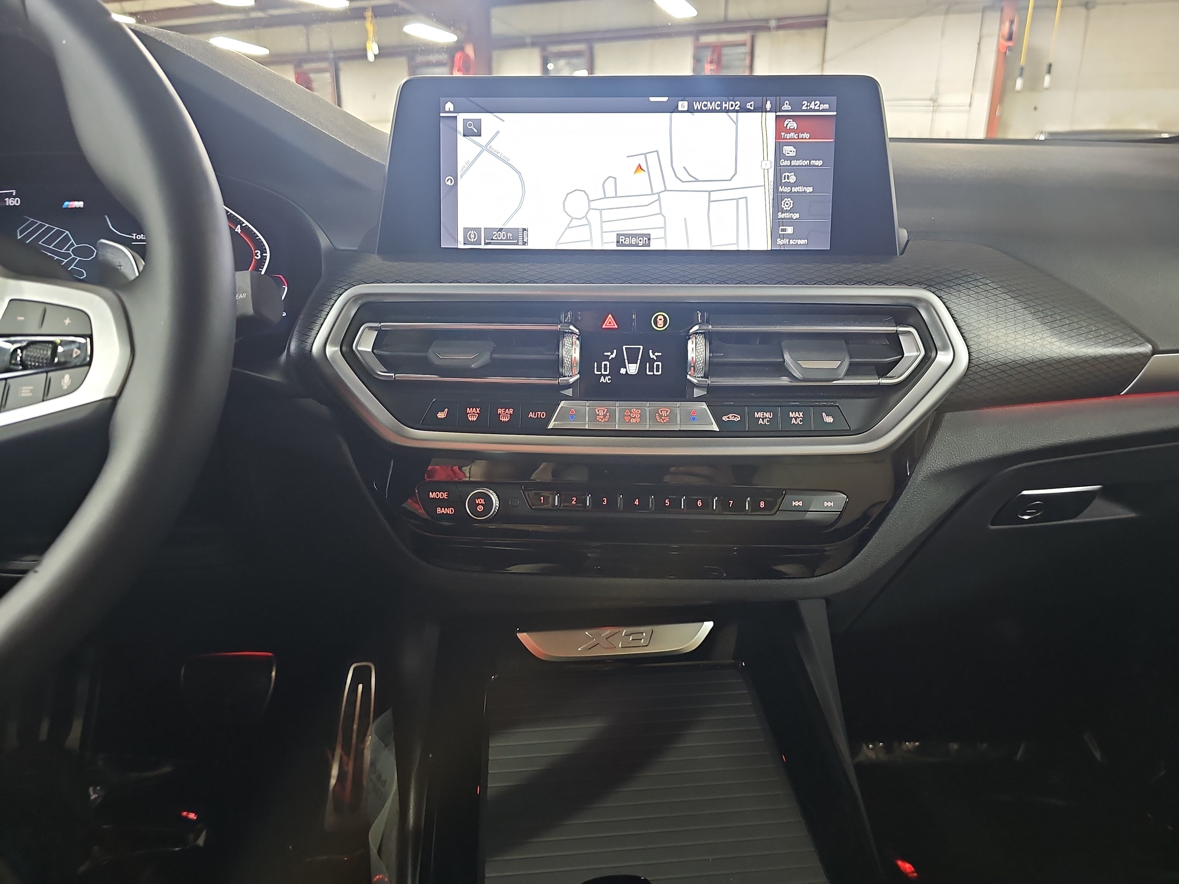 Certified 2023 BMW X3 sDrive30i w/ M Sport Package RWD image 21