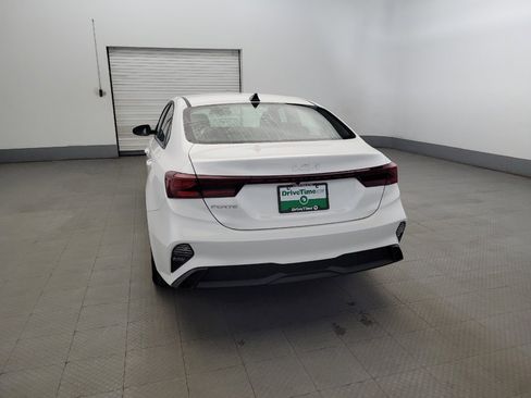 Used 2024 Kia Forte LXS image 6