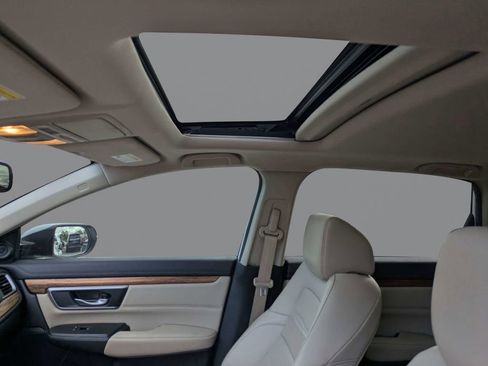 Used 2020 Honda CR-V Touring image 22