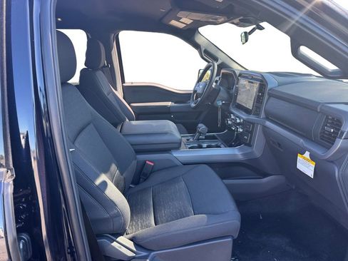 New 2025 Ford F150 XLT w/ Equipment Group 301A Standard image 18