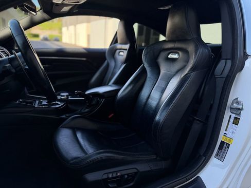 Used 2018 BMW M4 Coupe image 28