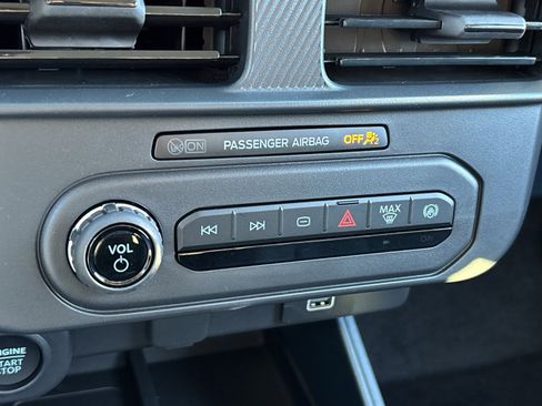 New 2026 Ford Maverick XLT w/ XLT Luxury Package image 21