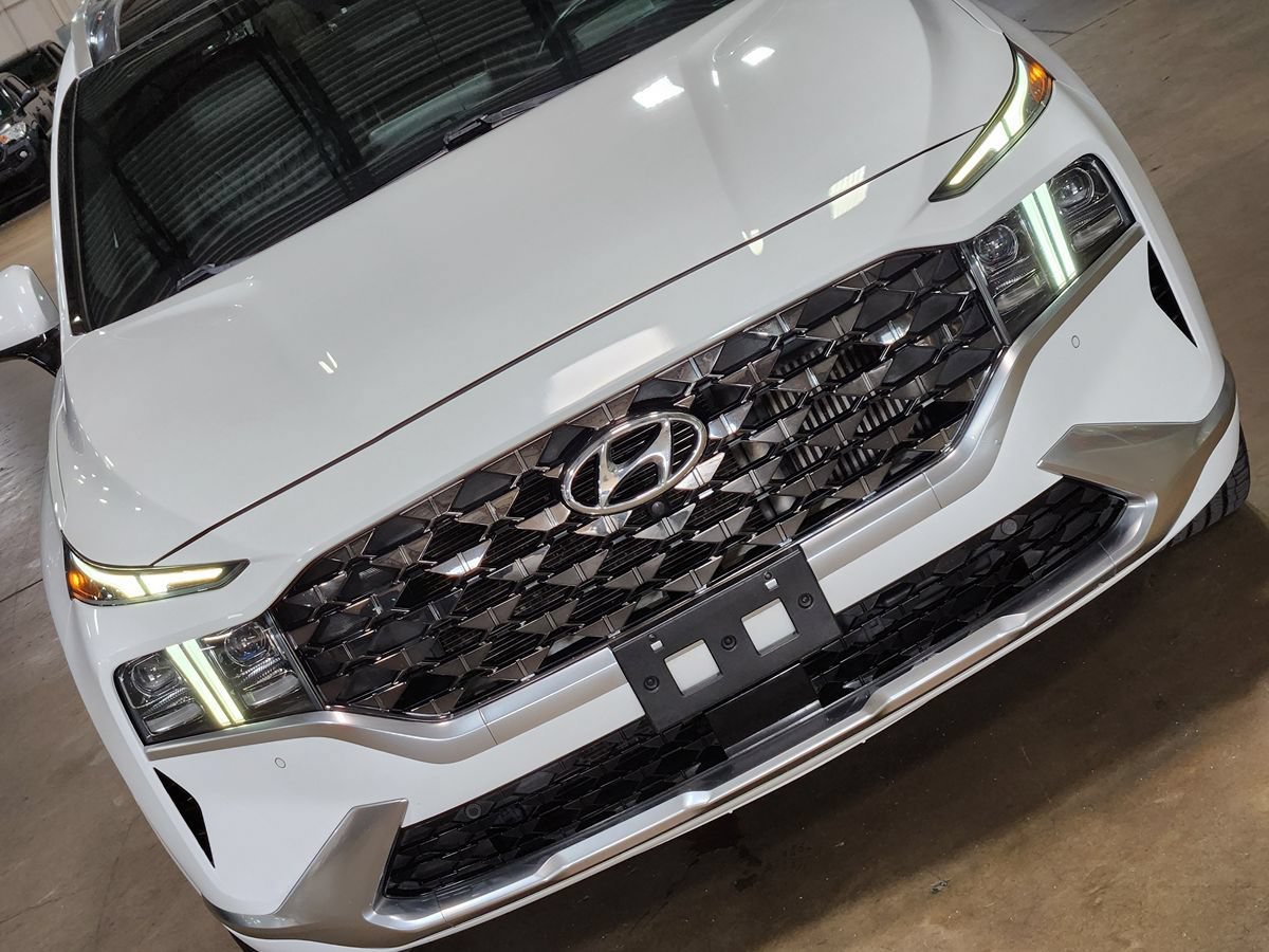 Used 2021 Hyundai Santa Fe Calligraphy AWD/4WD image 19