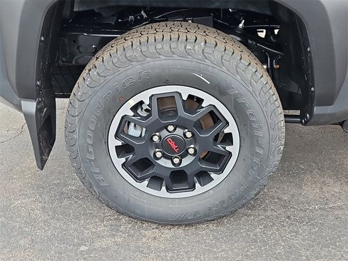 New 2025 Toyota Tacoma TRD Off-Road w/ TRD Off Road Upgrade Package image 5