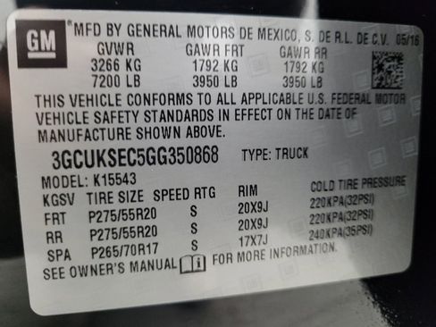 Used 2016 Chevrolet Silverado 1500 LTZ Z71 w/ Realtree Edition image 33