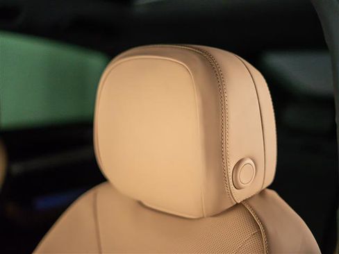 New 2026 Porsche Cayenne Coupe image 21