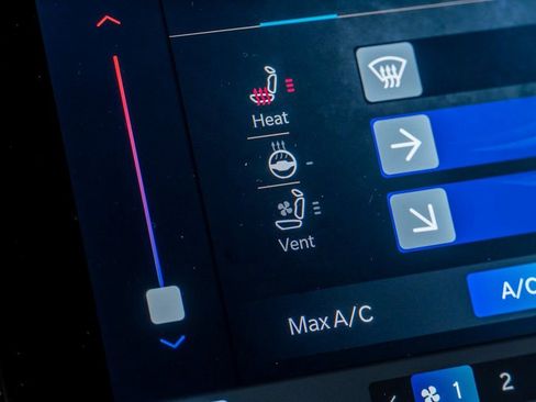 Used 2021 Jeep Grand Cherokee L Summit image 18