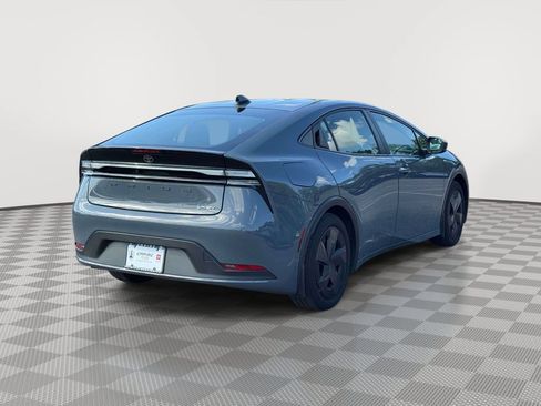 Used 2026 Toyota Prius Plug-In Hybrid FWD image 7