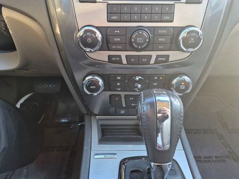Used 2012 Ford Fusion SEL image 19