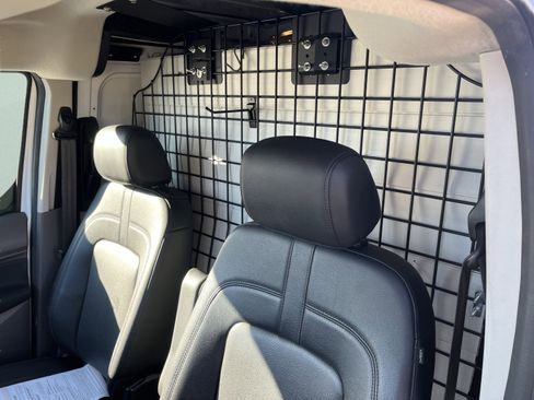 Used 2019 Ford Transit Connect XL image 16