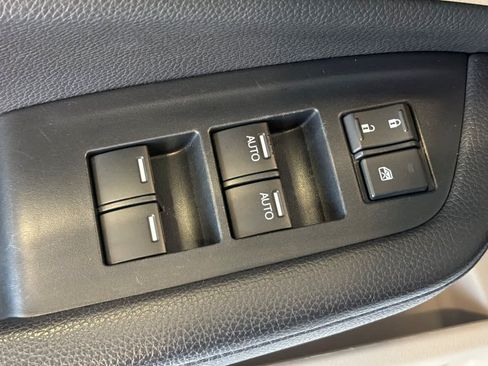 Used 2022 Honda Pilot Elite image 15