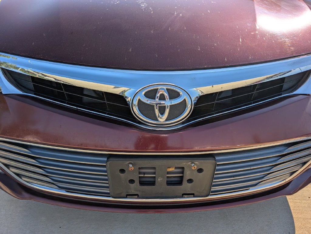 Used 2013 Toyota Avalon Limited FWD image 6