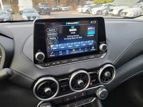Used 2025 Nissan Sentra SV w/ Trunk Package FWD image 9